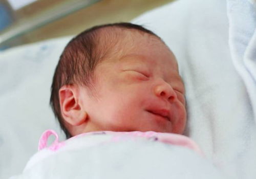 女朋友打胎该怎么照顾她 女朋友打胎该怎么照顾她