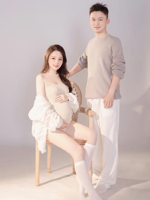 癌症老婆打胎离婚 妻子癌症老公要求离婚这个人可靠吗 