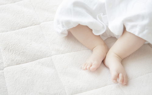 两个月婴儿拉肚子的症状 两个月婴儿拉肚子的症状