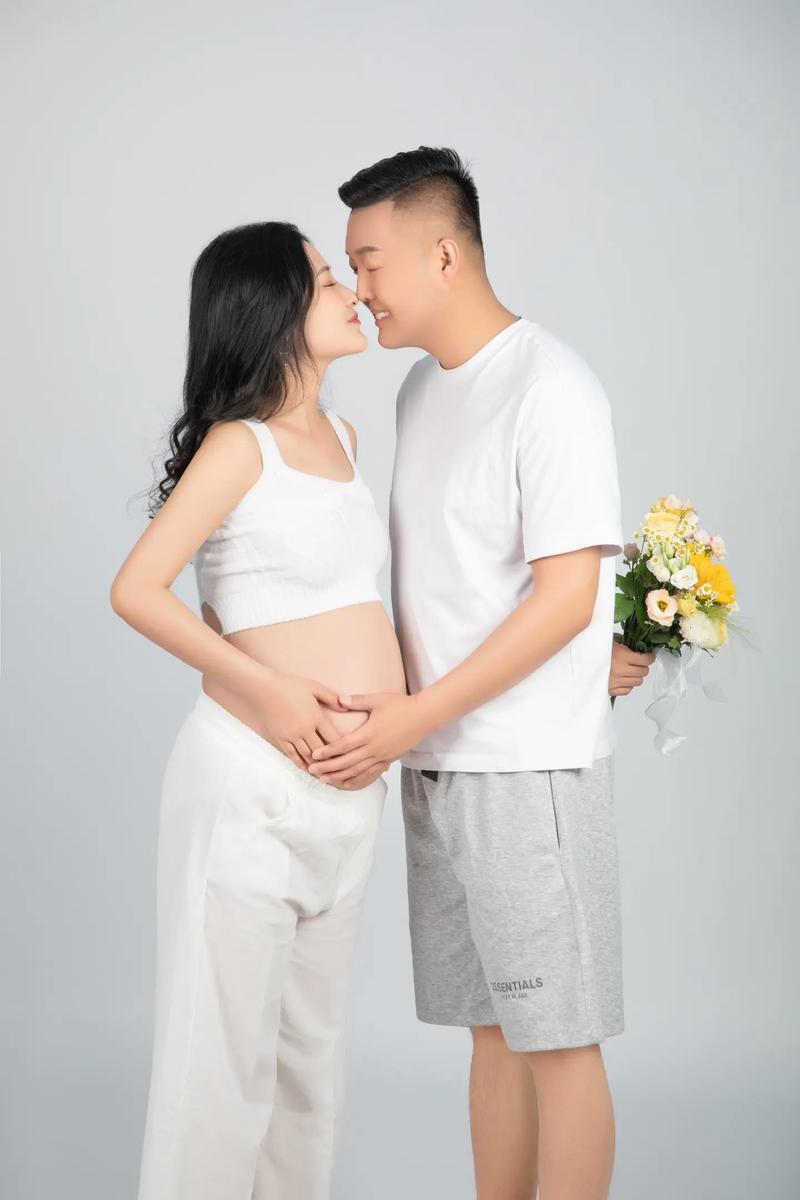 两个多月打胎能看出来吗 两个多月打胎能看出来吗