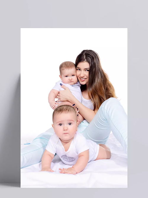 他在你身边 他在你身边我在你眼前你的心思却难以窥探