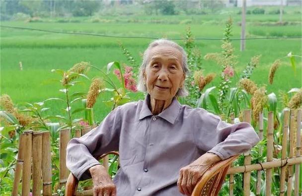 广州印刷名片(广州名片印刷一条街)