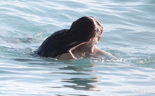 嫂子颂歌词_嫂子颂歌词完整版 嫂子颂歌词_嫂子颂歌词完整版