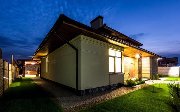 向佐：郭碧婷是非常伟大的老婆