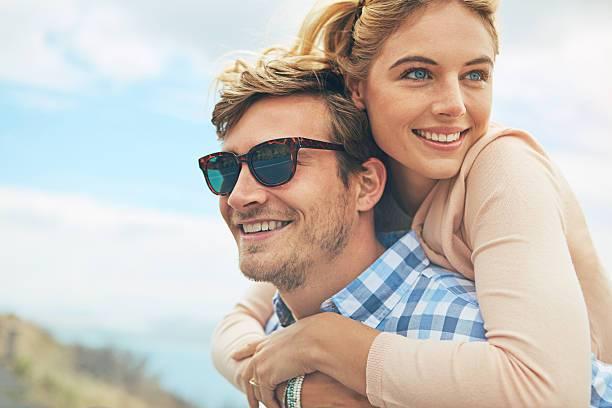 歌手韩磊老婆今年多大